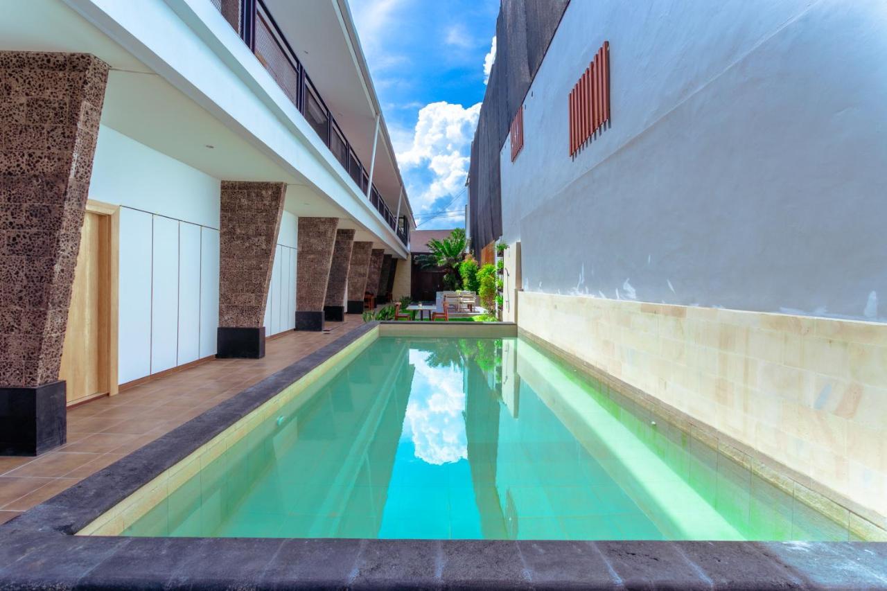 Lega Legi Town House Seminyak By The Lavana Exterior photo