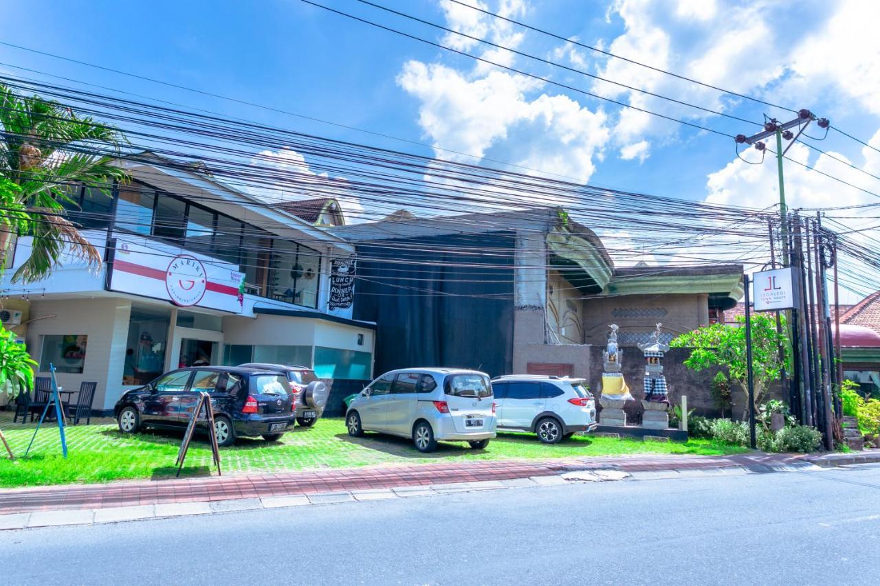 Lega Legi Town House Seminyak By The Lavana Exterior photo